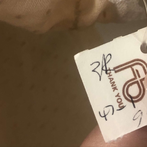 Deadstock Vintage 1970s Buttoned Lace Puff Sleeve Duster - Picture 3 of 9